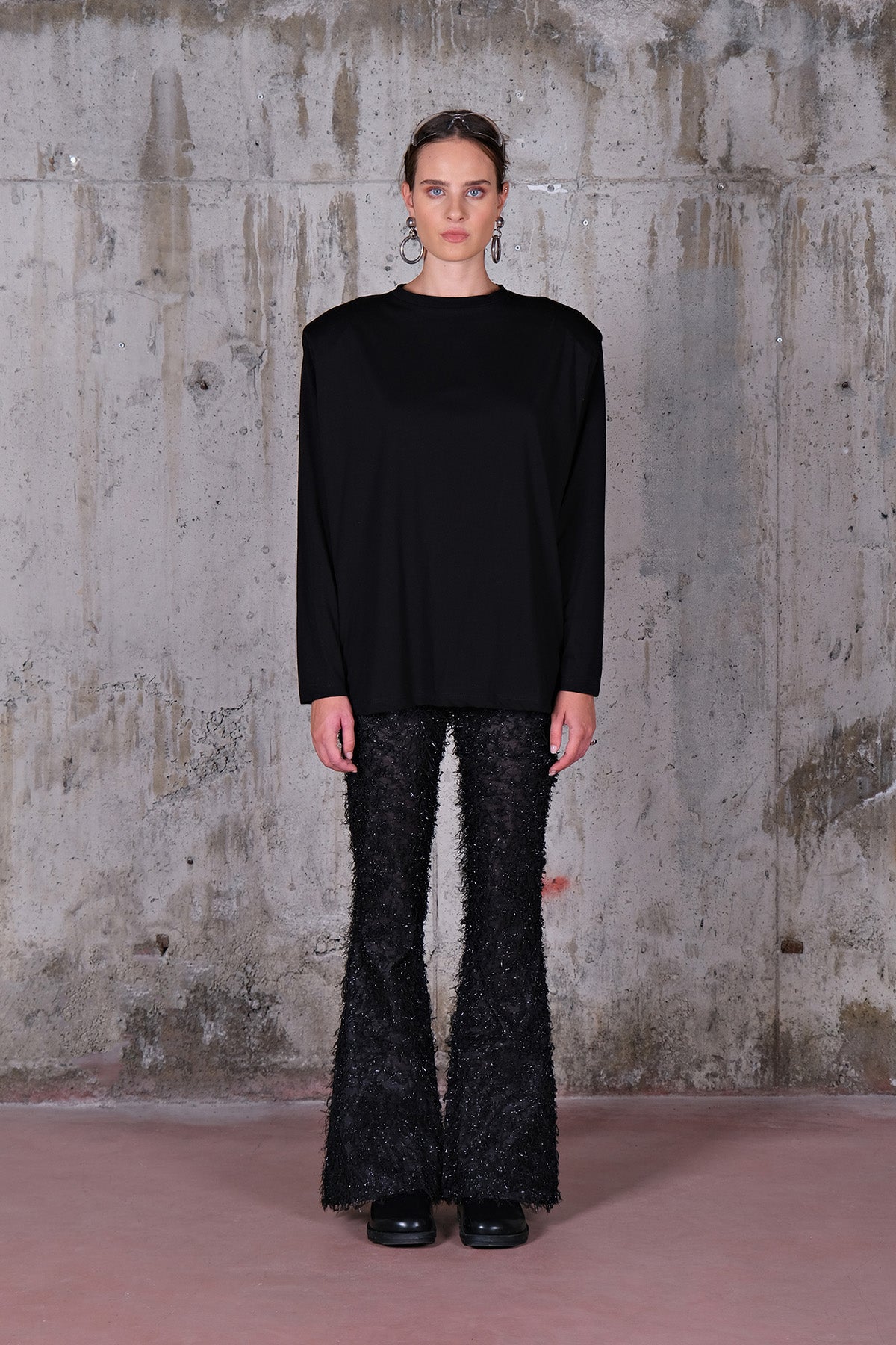 Black Oversize Tshirt With Pads